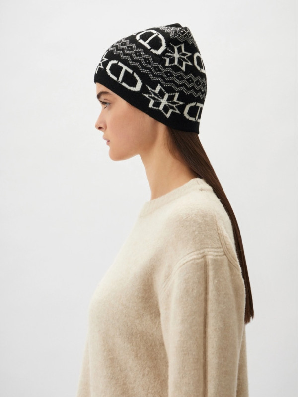 В'язана шапка/Чорний / Сніговий 232TO5021