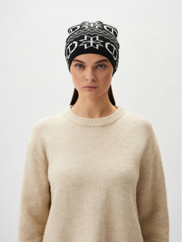 В'язана шапка/Чорний / Сніговий 232TO5021