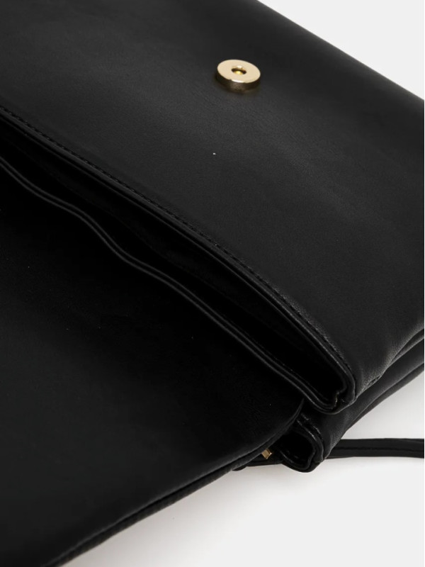 СумкаЧерезПлече / Чорна 242TD8320