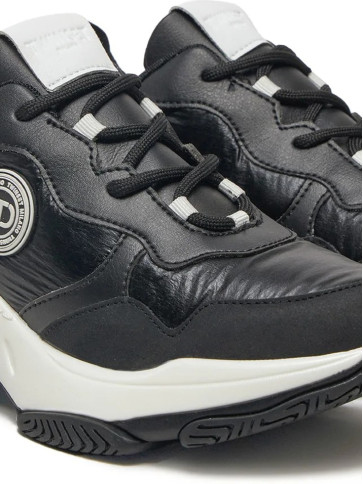 Кросівки / Чорний