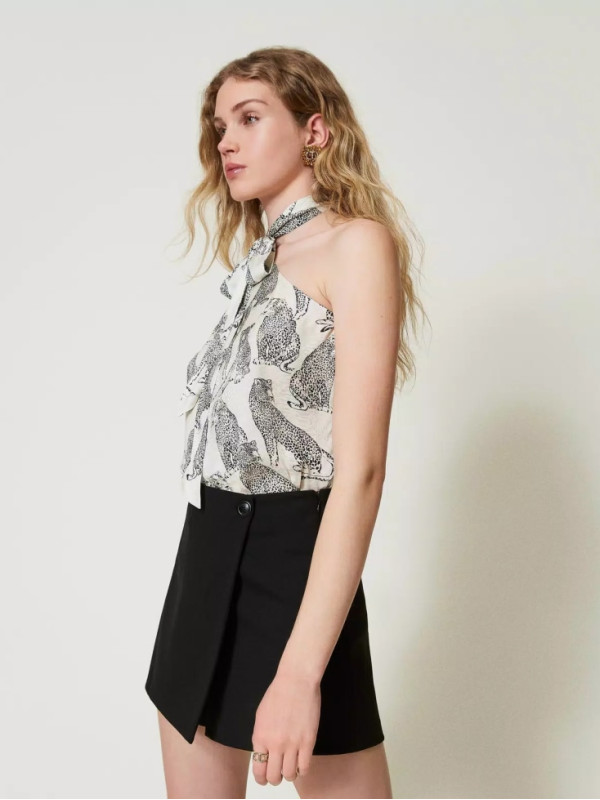 Топ / Ягуар чорний / сніг 242TP2231