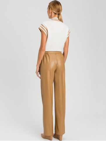 Трикотажна Блуза / Сніг / пісочно-коричневий