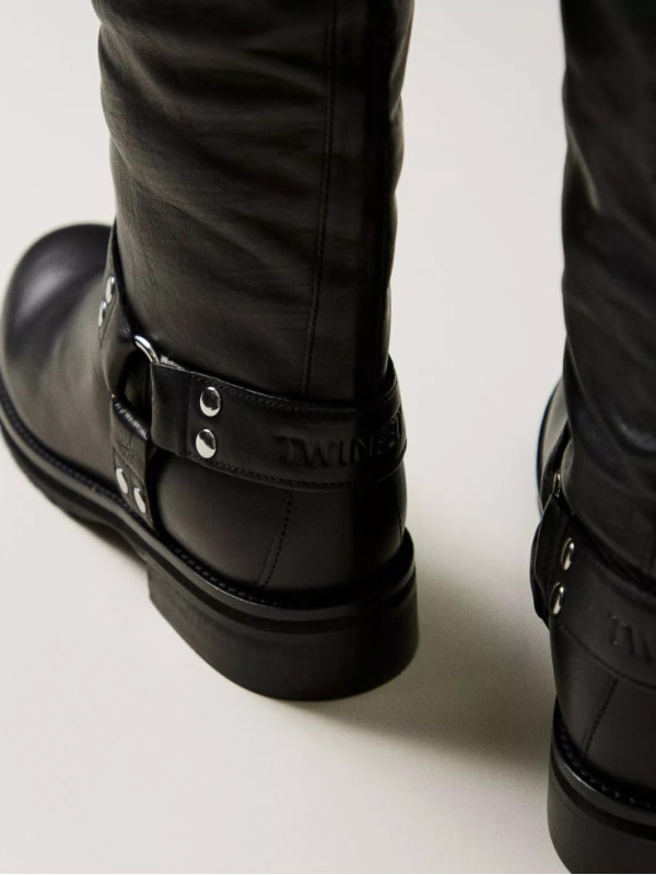 Черевики / Чорний 242TST020