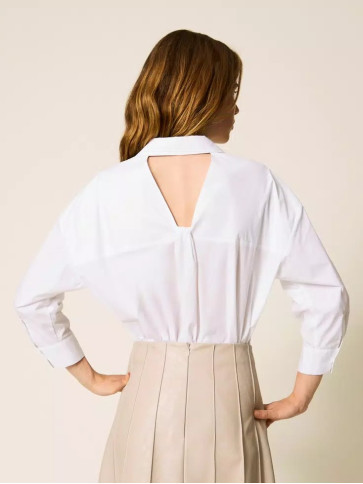 Сорочка з вузлом / Папір