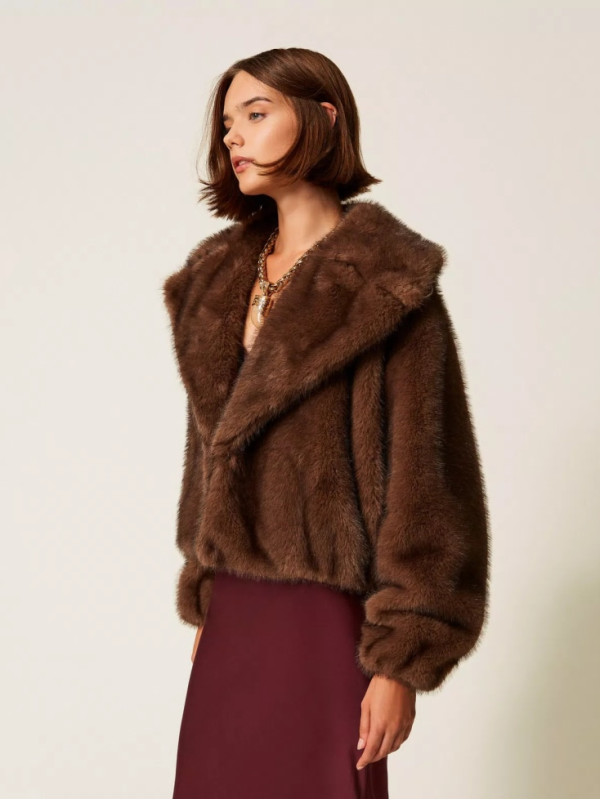 Шуба коротка/М'який бобер 252AT2191