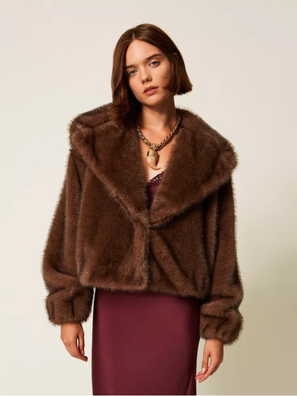 Шуба коротка/М'який бобер 252AT2191