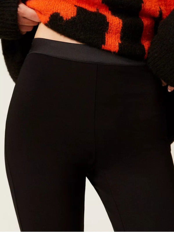 Штани вузькі/Чорний 252LI2UBB