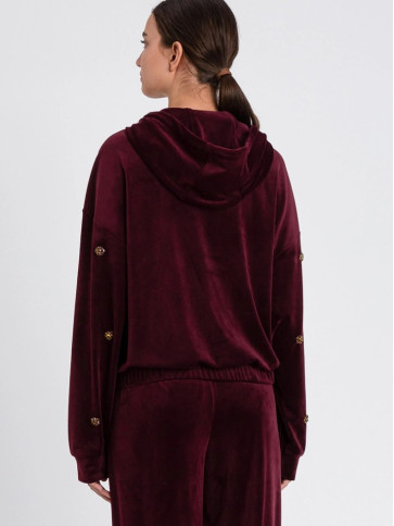 Костюм / Червоне вино