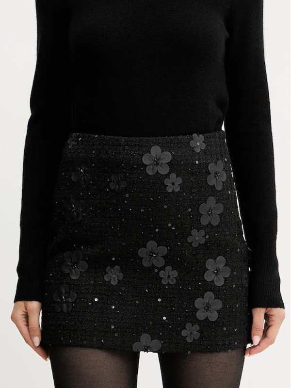 Спідниця/Букле чорні квіти 252TP2401