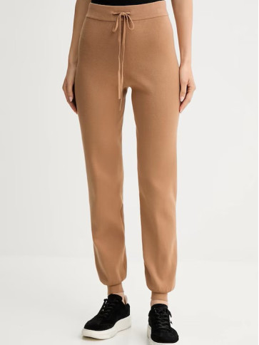 Штани/Земля