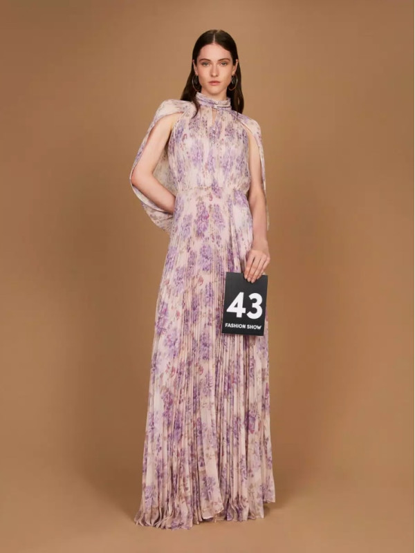 Сукня / Чорна / пурпурова квітка