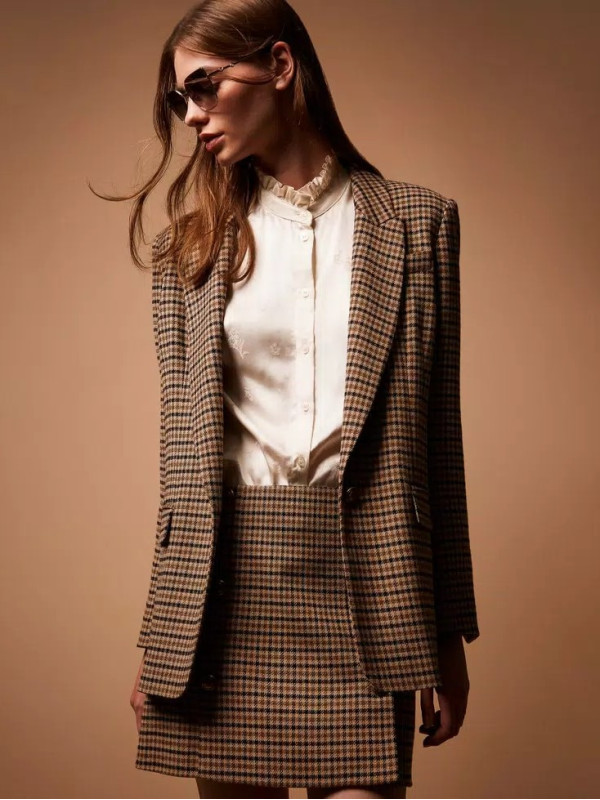 Блейзер/Клітина Верблюжий/Чорний 252TT2420