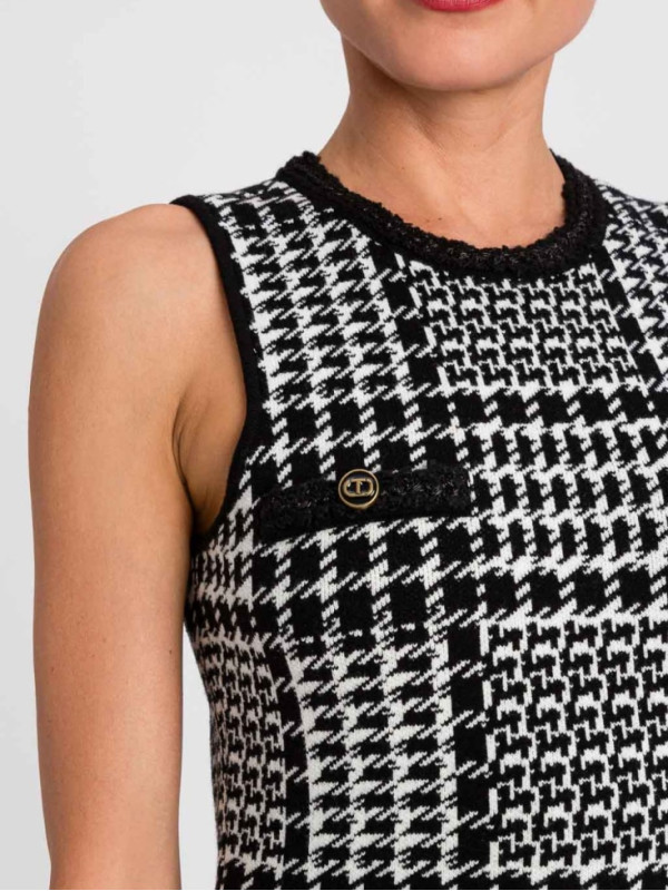 Міні сукня/Клітинка Сніжний / Чорний 252TT3042