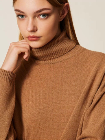 Светр/Світла альпака