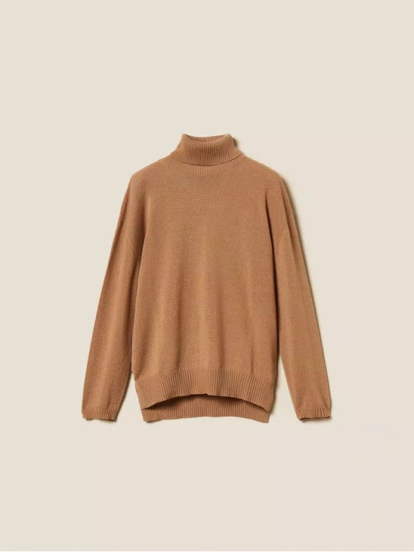 Светр/Світла альпака 252TT3533