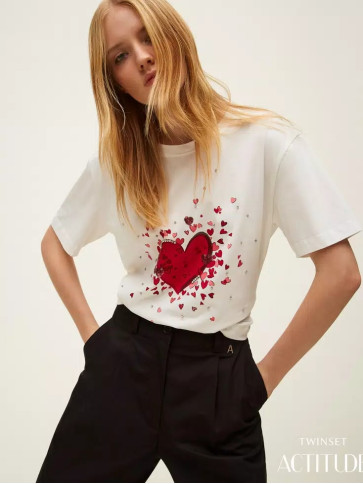 Футболка / Принт серця