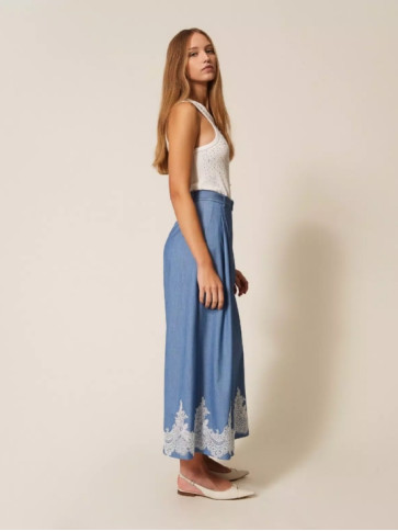 Штани з мереживом / Темний горизонт