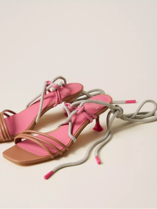 Босоніжки / Телесний бежевий 261AQT010