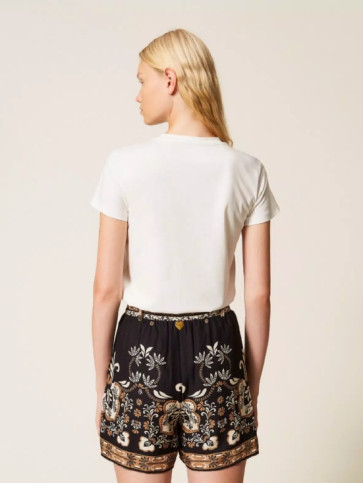 Шорти / Хустковий принт / Чорний