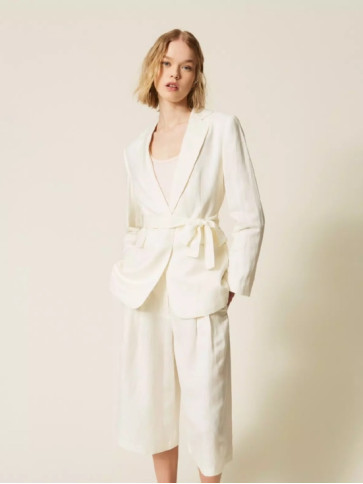 Шорти / Білий