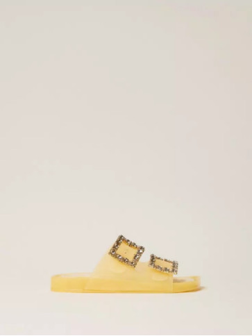 Шльопанці / Кукурудзяний крем