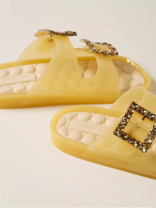 Шльопанці / Кукурудзяний крем 261LMT012