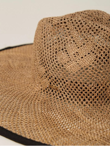Солом'яний капелюх / Бубінга вуд
