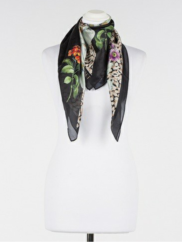 Шарф з квітковим принтом / Бежеві квіти / Пергамен 261TA4220