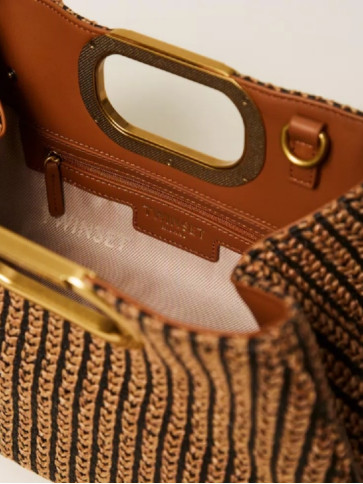 Сумка через плече / Шкіра / Чорний