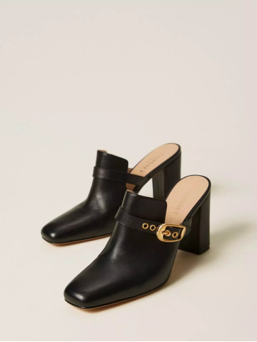 Мюлі / Чорний