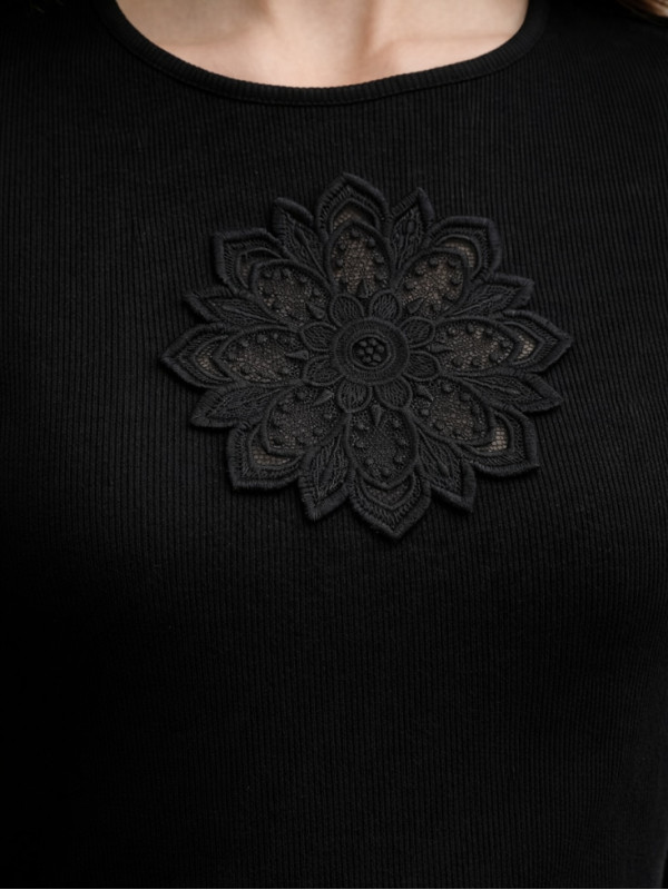 Футболка / Чорний 261TP2091