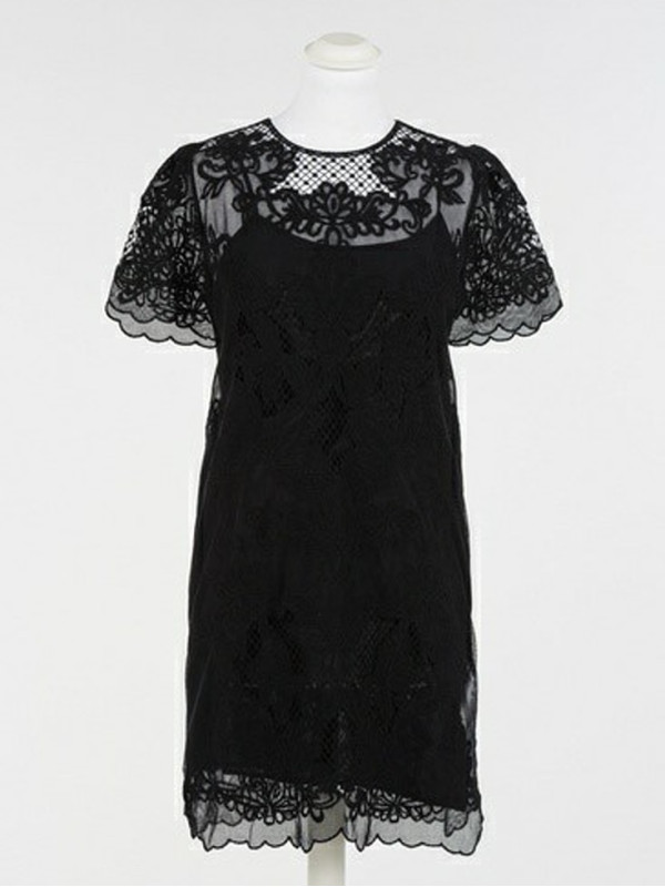 Сукня з вишивкою / Сніговий