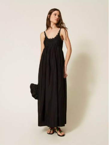 Сукня з мереживом / Чорний