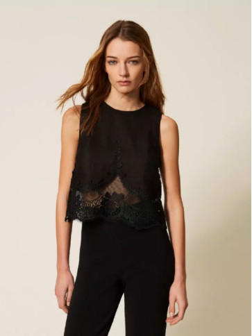 Топ з мереживом / Чорний