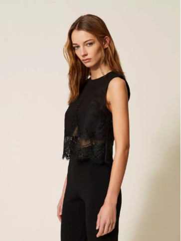 Топ з мереживом / Чорний