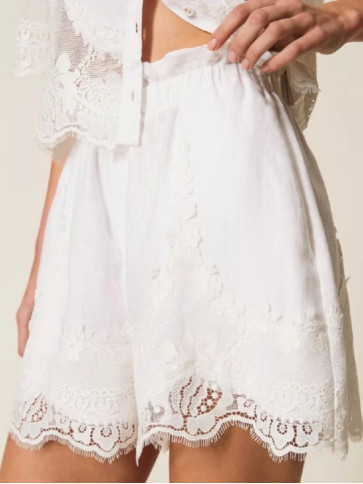 Шорти з мереживом / Білий