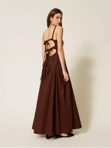 Довга сукня / Кавовий лікер