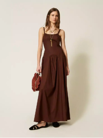 Довга сукня / Кавовий лікер