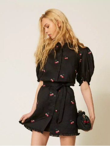 Коротка сукня / Чорний / Вишневий