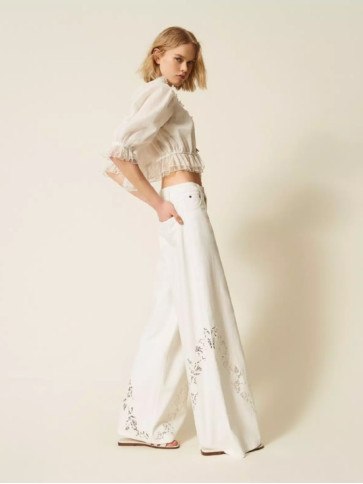 Джинси з вишивкою / Білосніжний