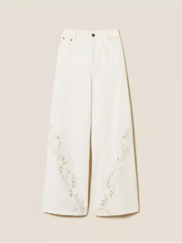 Джинси з вишивкою / Білосніжний