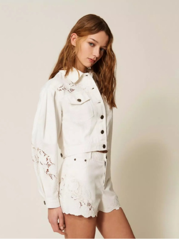 Шорти з вишивкою / Білосніжний 261TT2462