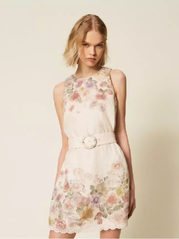 Коротка сукня / Квіти пастельний кольорів 261TT2571