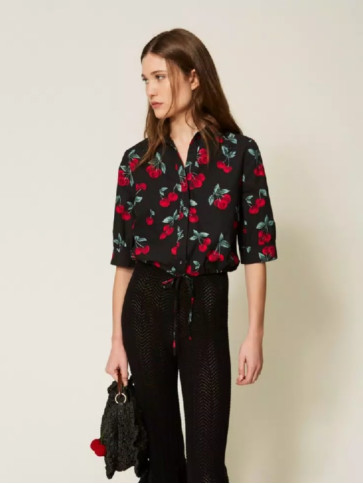 Сорочка / Вишні Чорний/Червоний